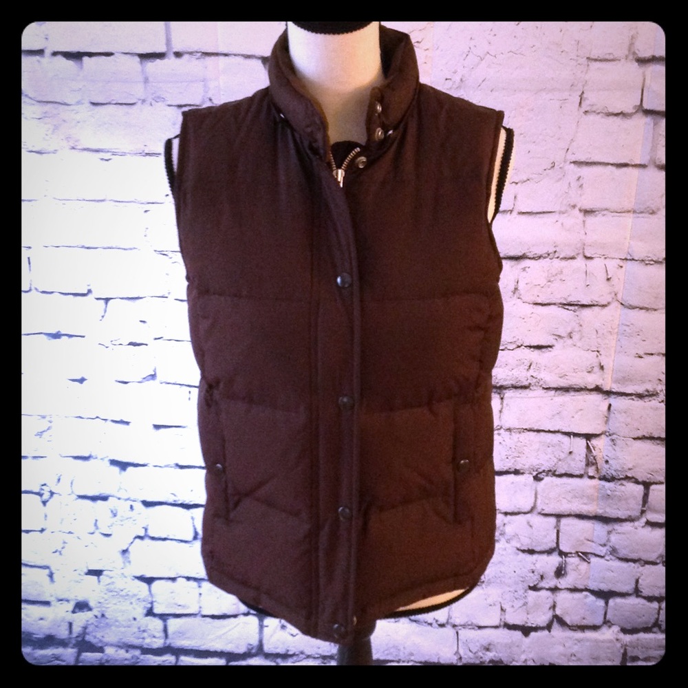 GAP, chocolate brown puffer vest.